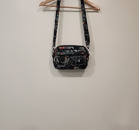 Lug Tropical Print Women's Bag‎ - Picture 2 of 8